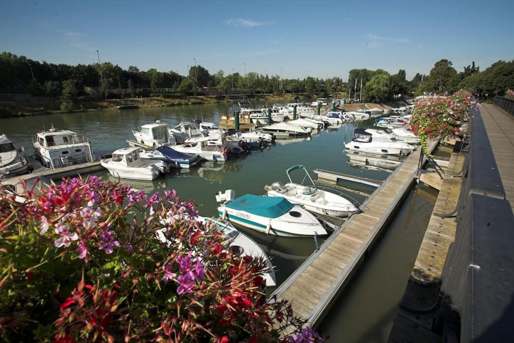 Lovely Apartment Betwen Paris And Eurodisney Nogent-sur-Marne Bagian luar foto